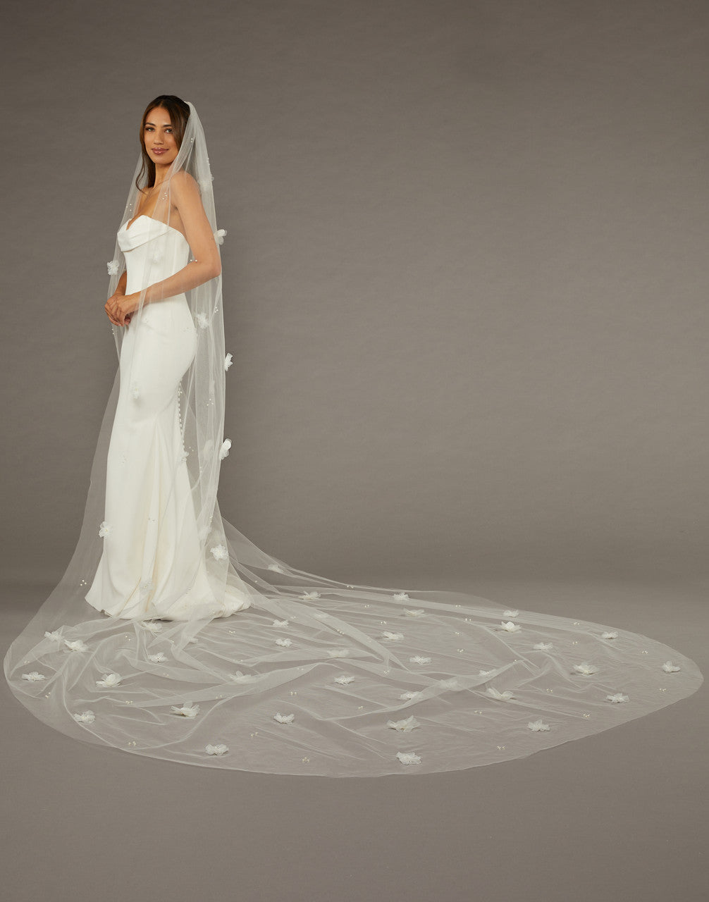 V2492RC Royal Cathedral Bridal Veil