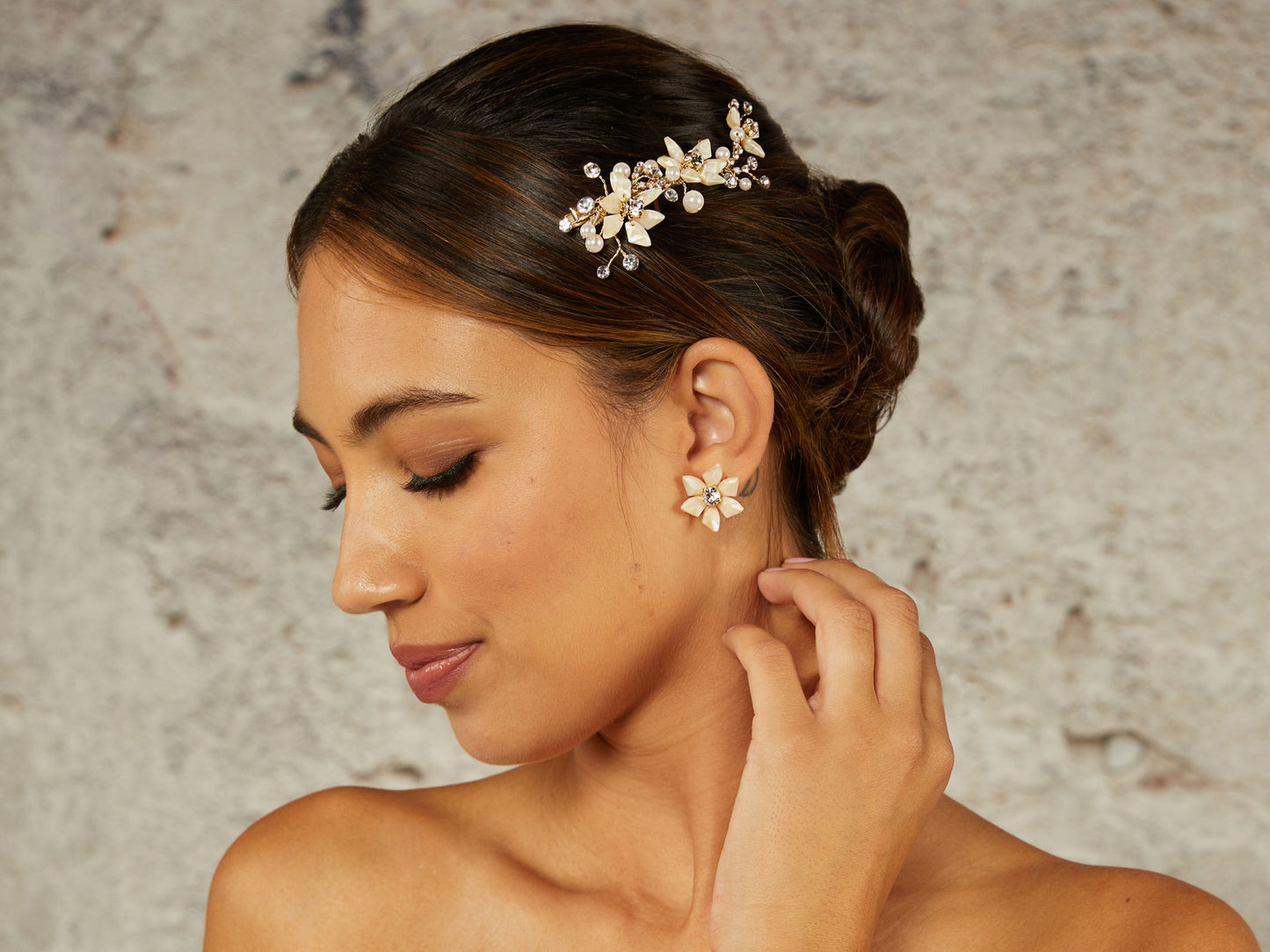 HC2432 Bridal Haircomb