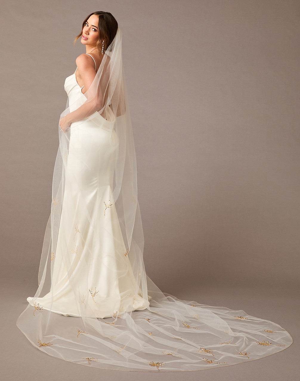 Royal Cathedral Bridal Veil V2577RC