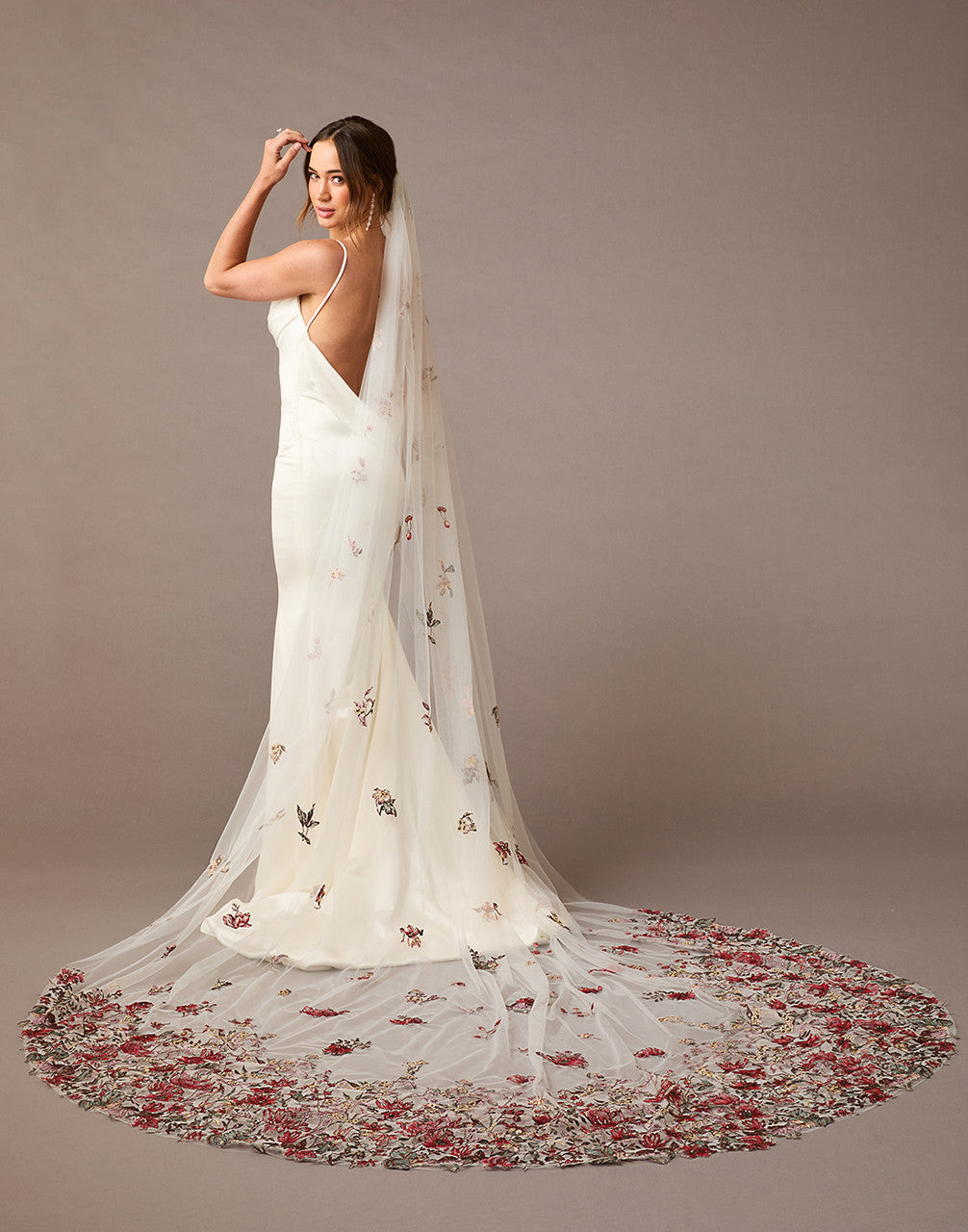 Royal Cathedral Bridal Veil V2576RC