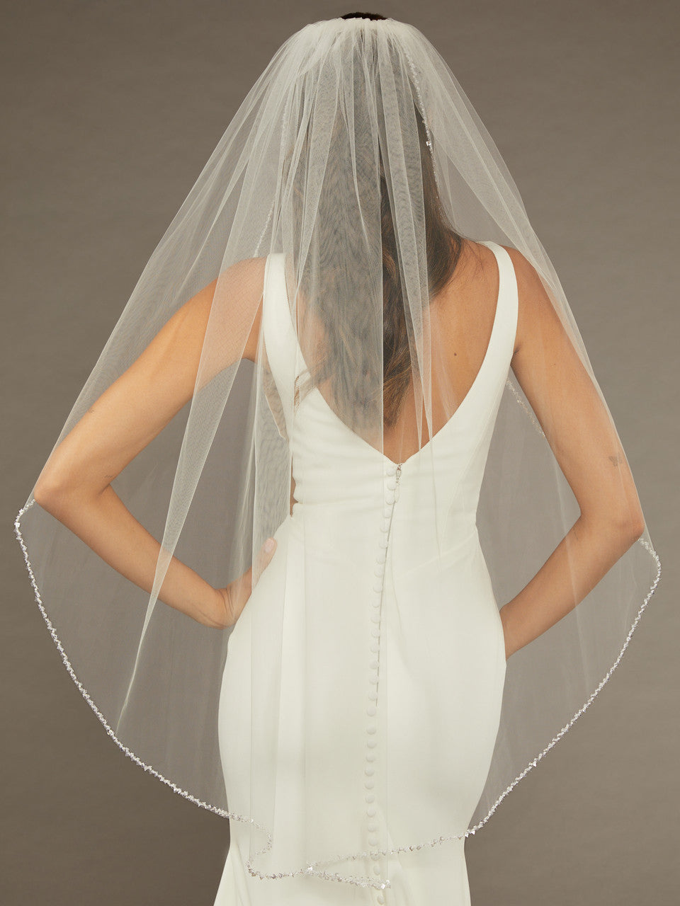 V2483SF Bridal Veil