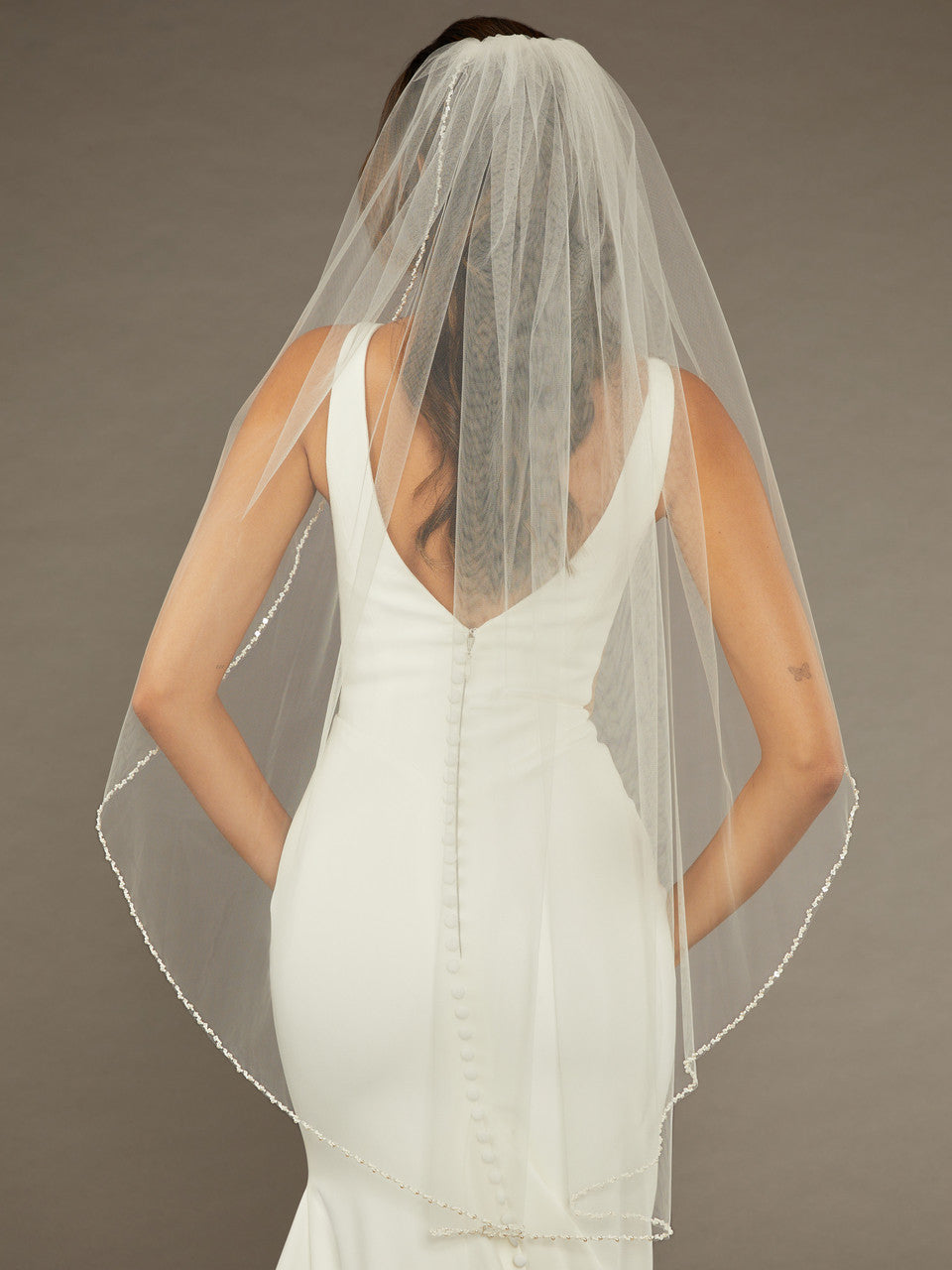 V2482SF Bridal Veil