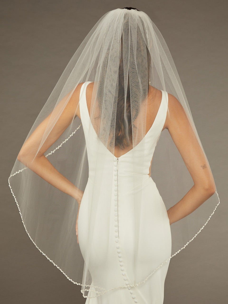 V2484SF Bridal Veil