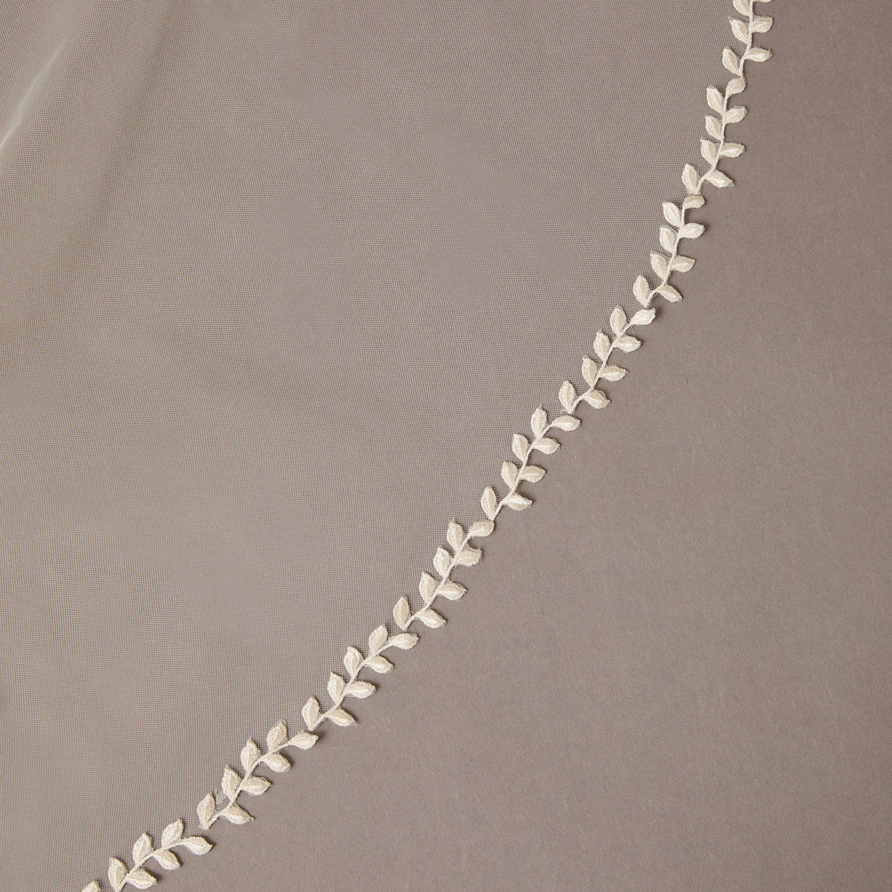 Royal Cathedral Bridal Veil V2587RC