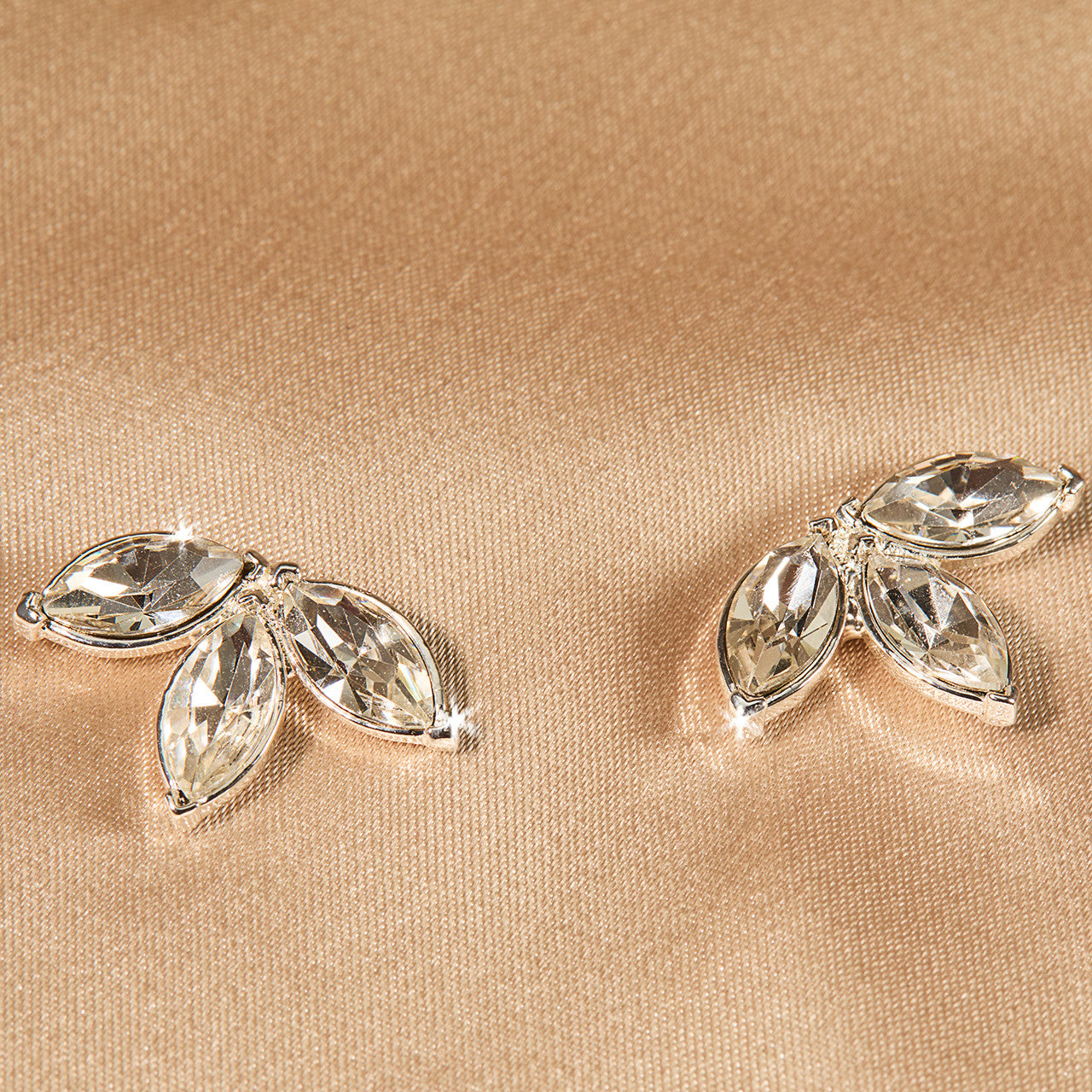 Bridal Earrings E2540