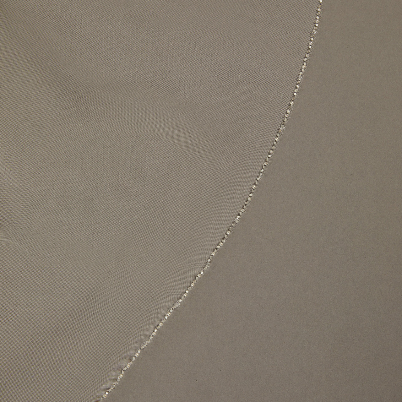 V2481SF Bridal Veil