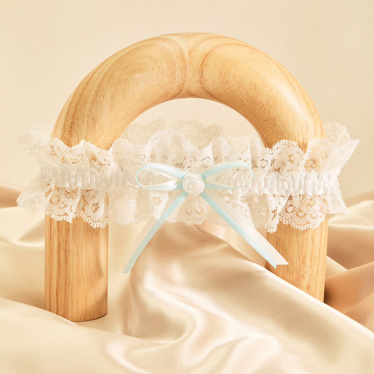 Bridal Garter GR2644