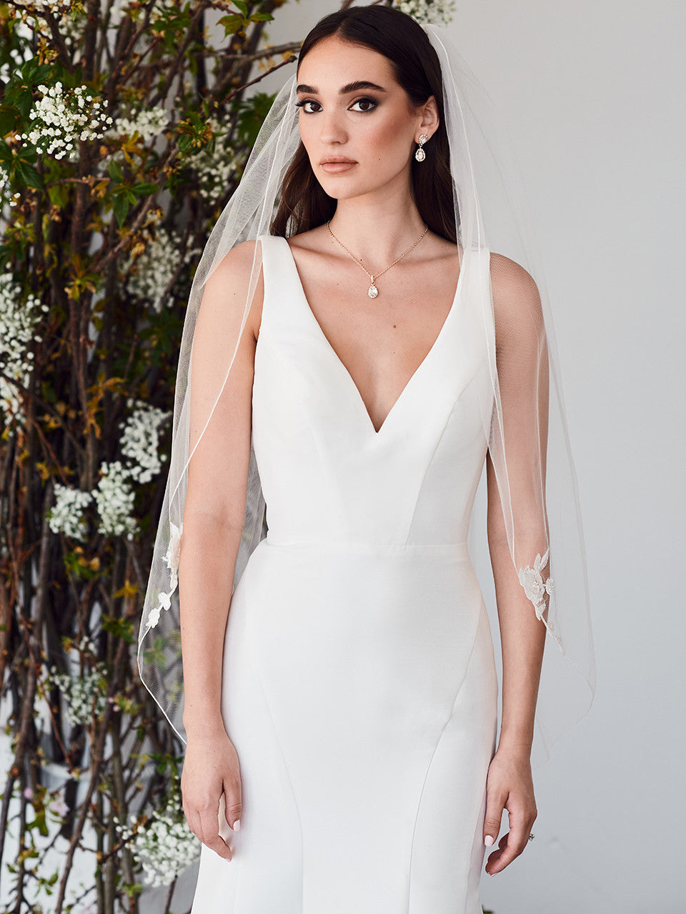 V2386SF Single Tier Bridal Veil