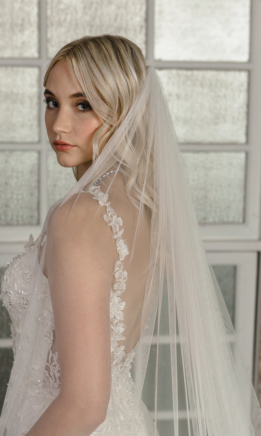V2103WC Wide Cathedral Veil