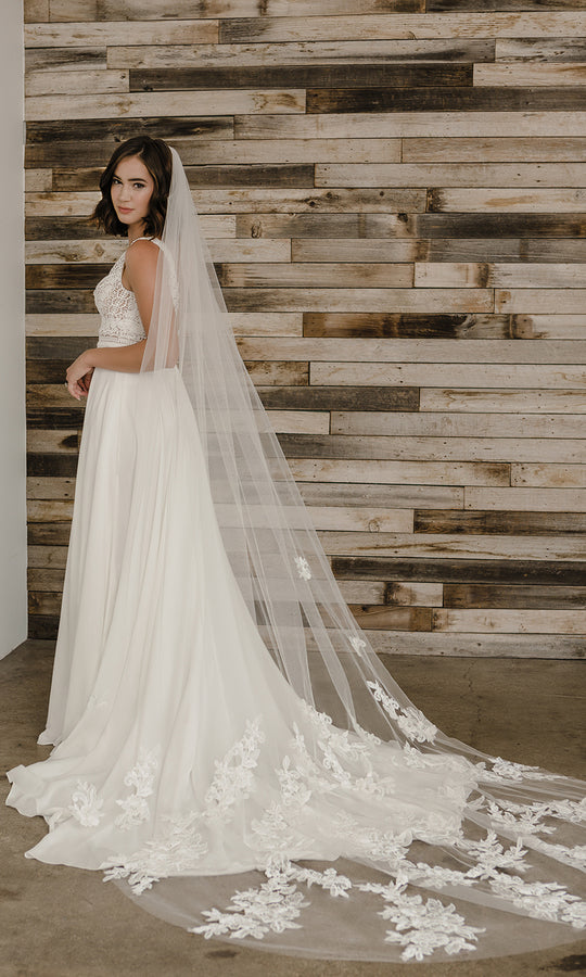 V2198C Cathedral Veil