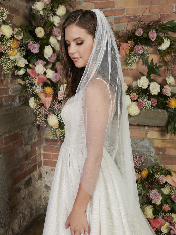 Bridal Veil V2293SF