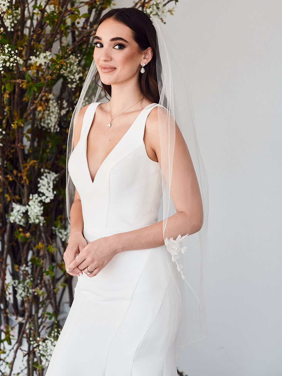 V2386SF Single Tier Bridal Veil