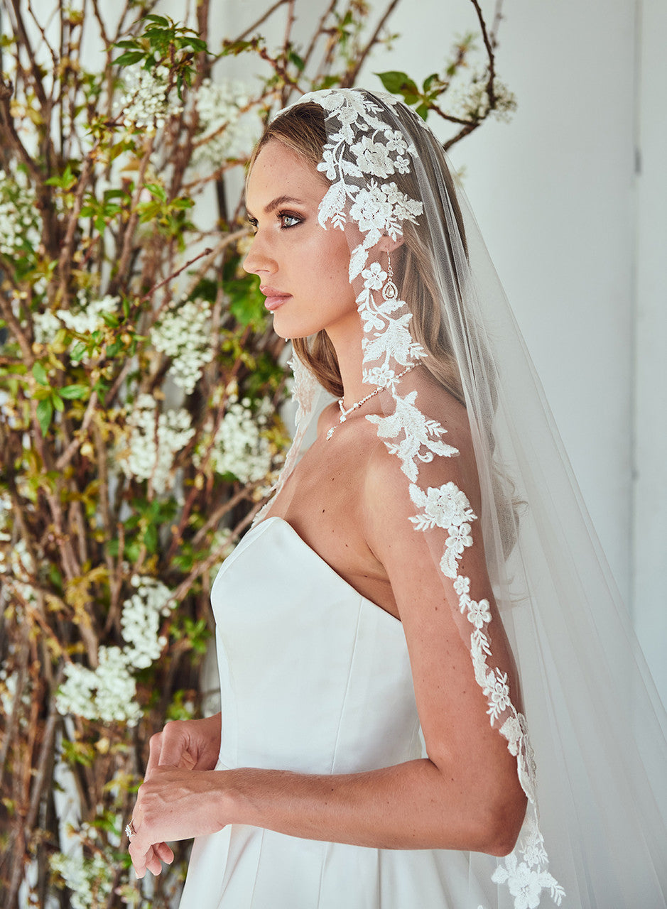 V2397RC-M Mantilla-Cut Cathedral Bridal Veil