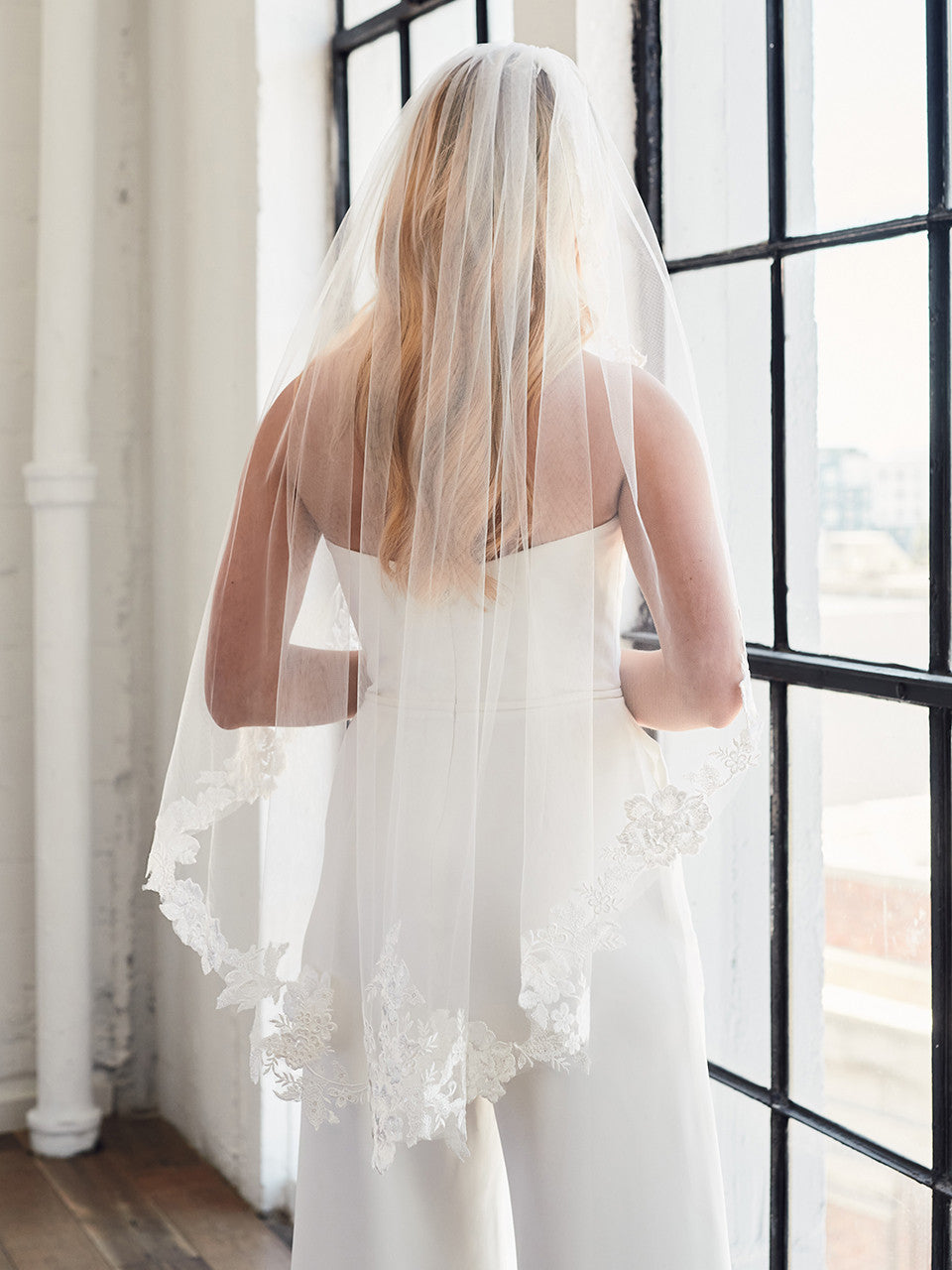 V2397SF Single Tier Bridal Veil