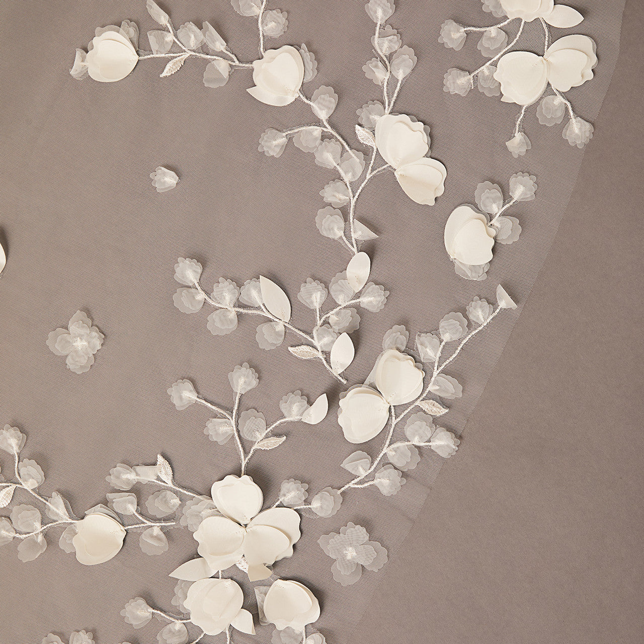 Royal Cathedral Bridal Veil | V2696RC