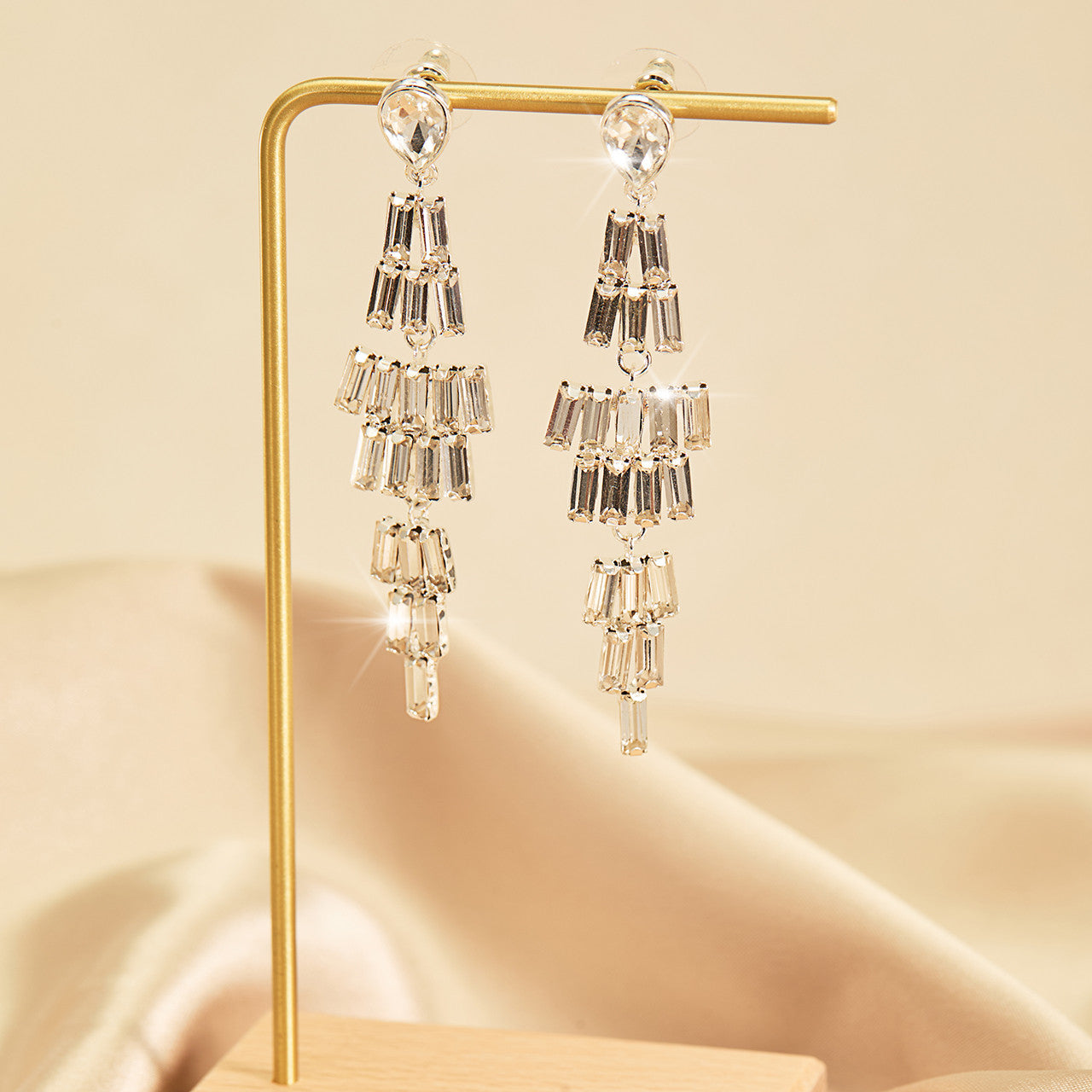 Bridal Earrings E2658