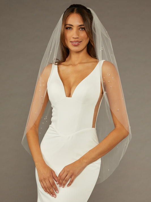 V2486SF Bridal Veil