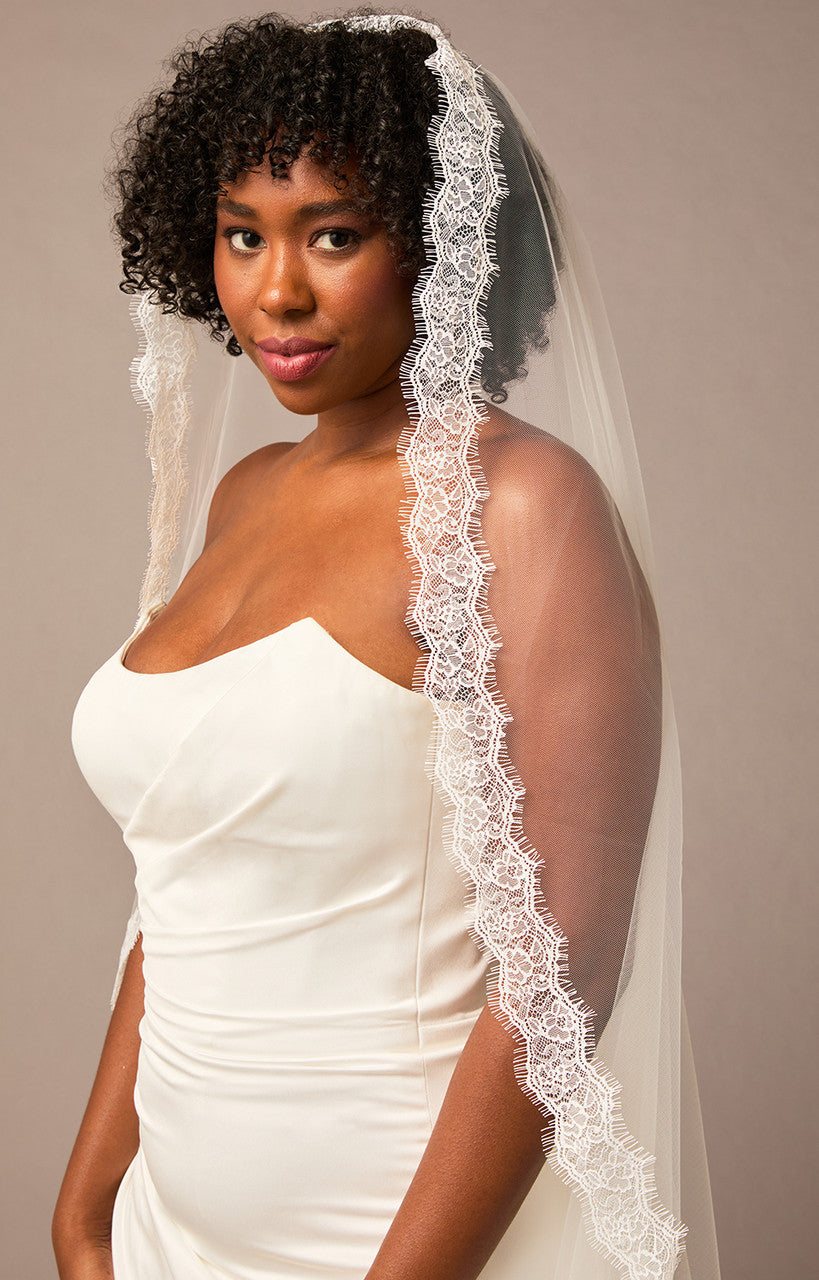 Royal Cathedral Mantilla Bridal Veil | V2691RC-M