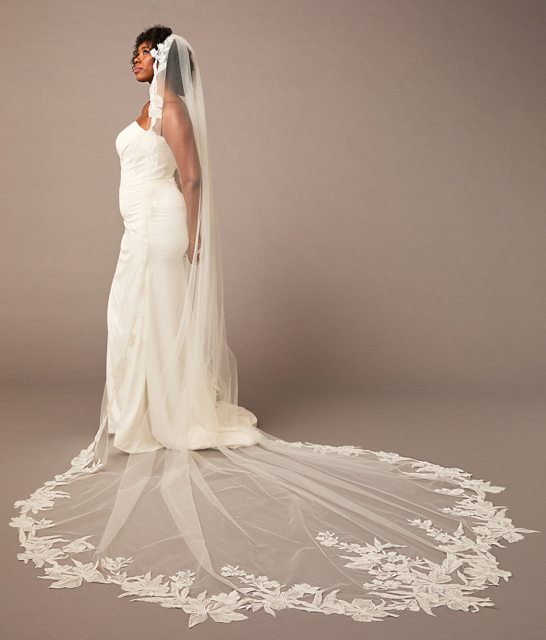 Wide Royal Cathedral Bridal Veil | V2685WRC