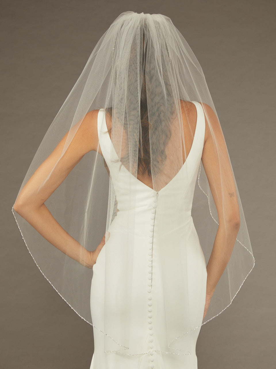 V2481SF Bridal Veil