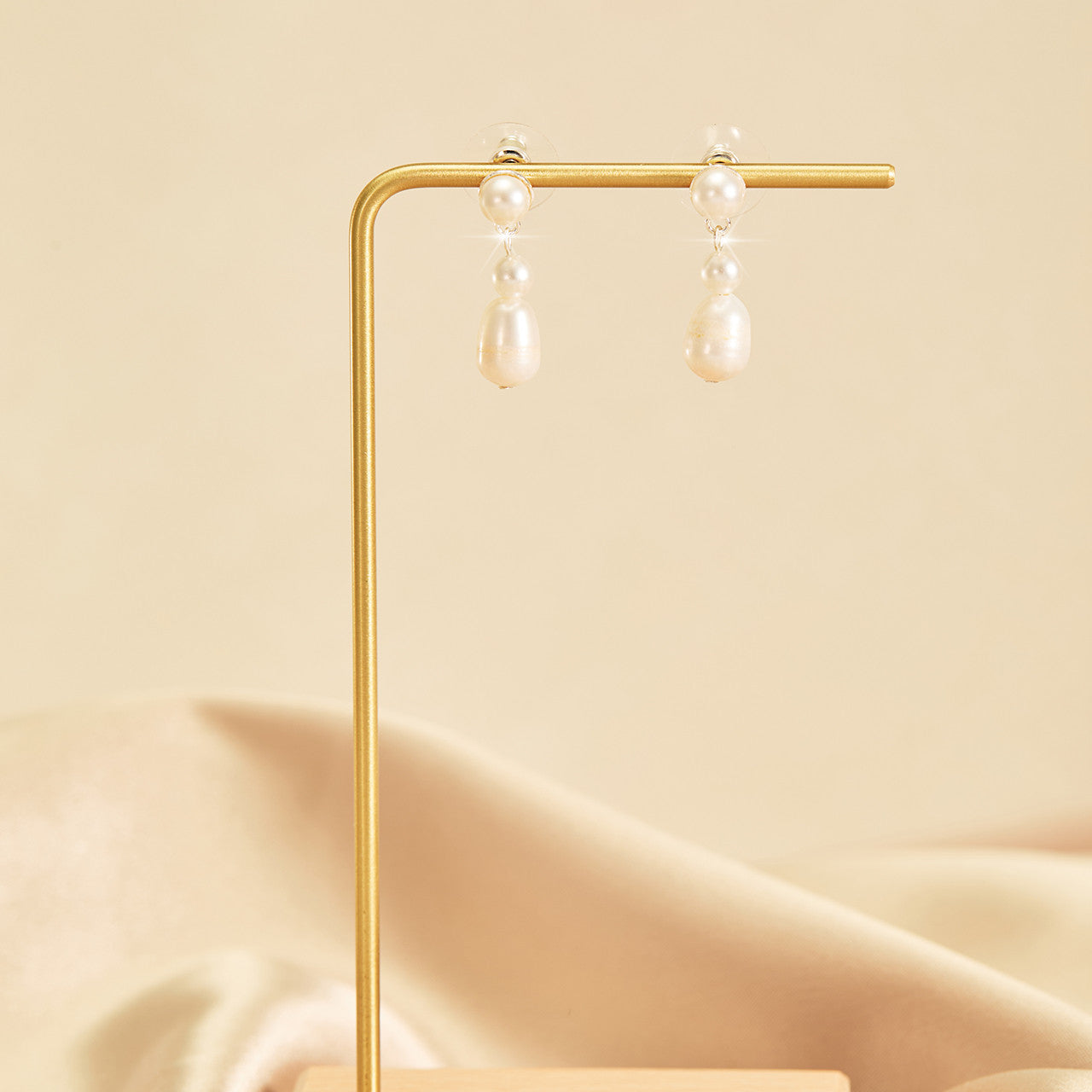 Bridal Earrings E2649