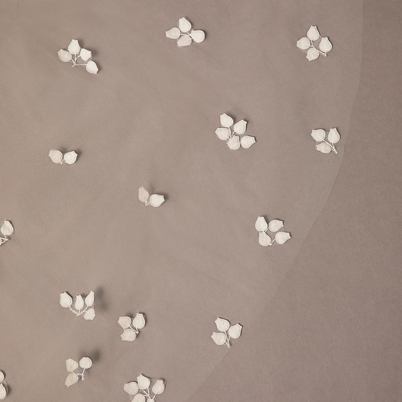 Single Fingertip Bridal Veil | V2681SF