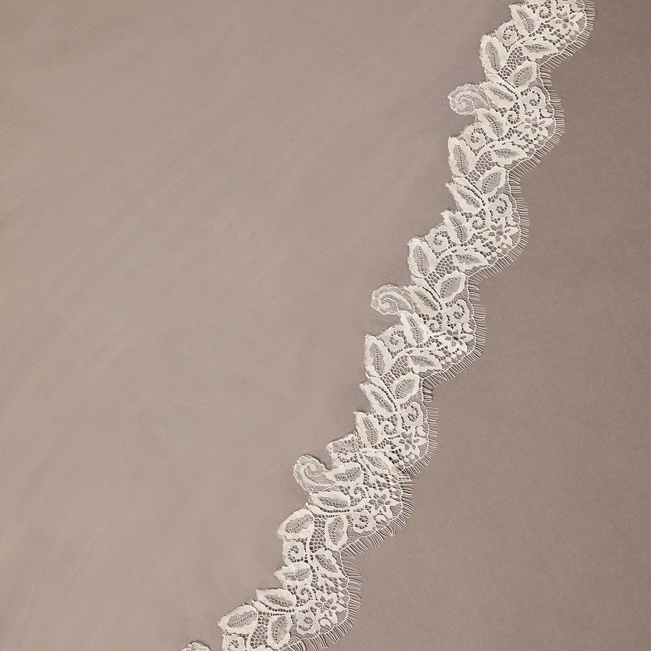 Royal Cathedral Mantilla Bridal Veil | V2692RC-ML