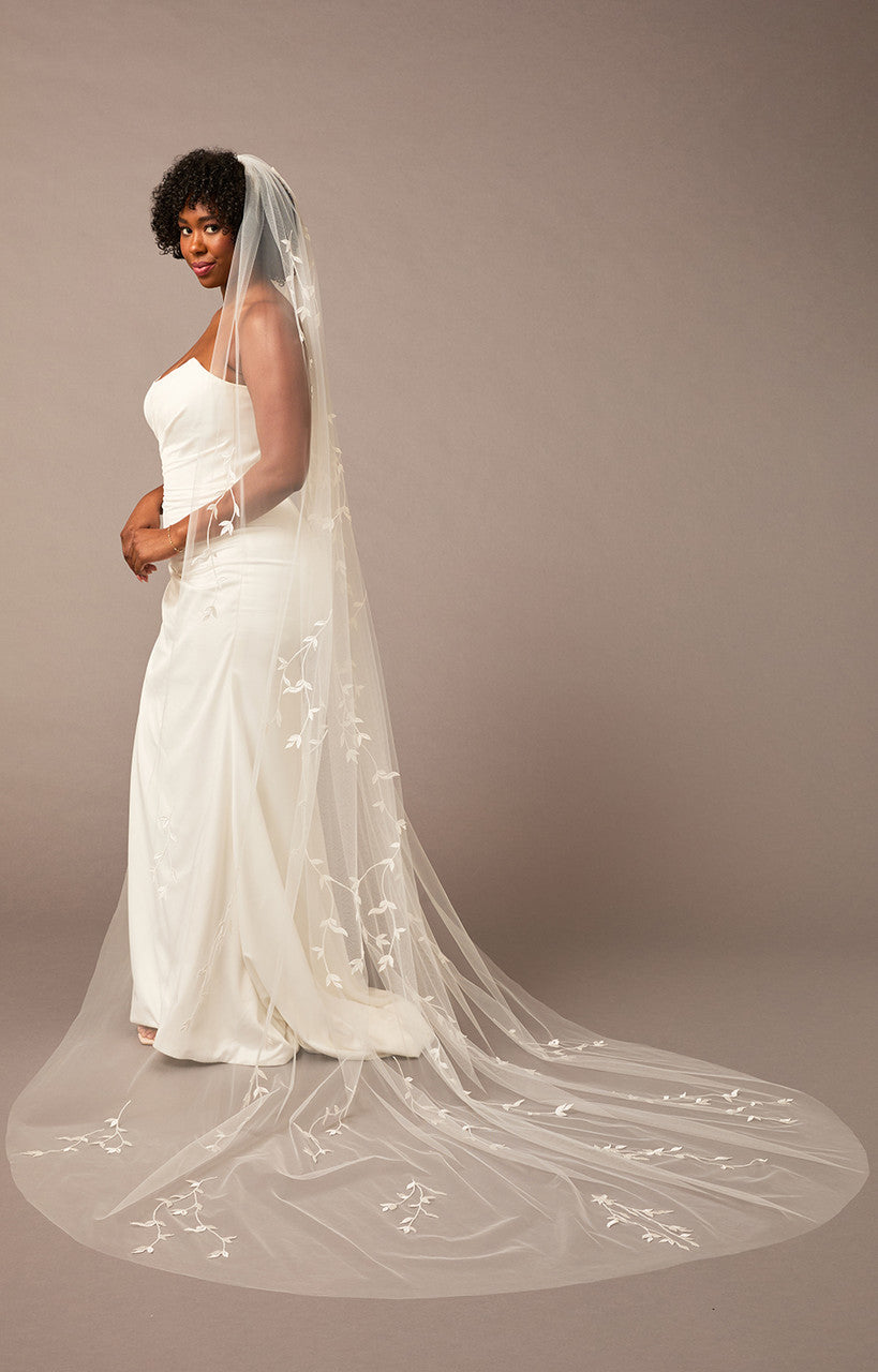 Cathedral Bridal Veil | V2680C