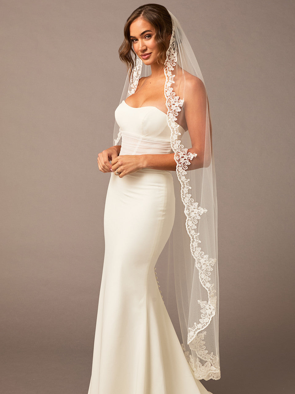 Waltz Bridal Veil | 2687WZ