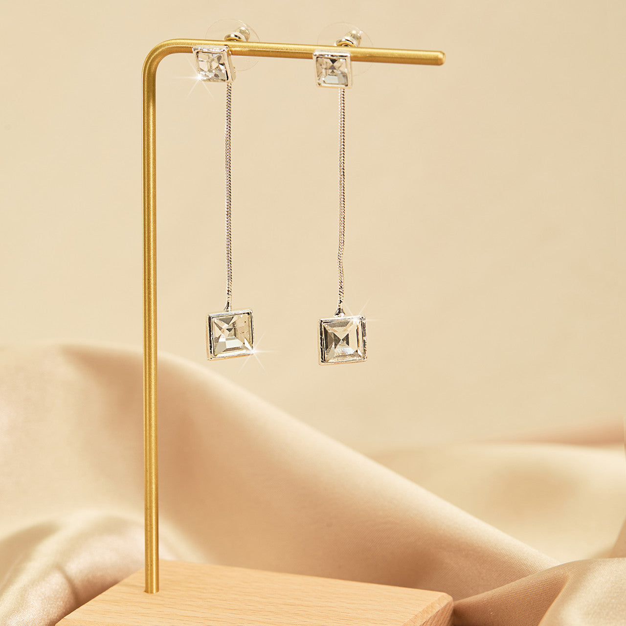 Bridal Earrings E2654