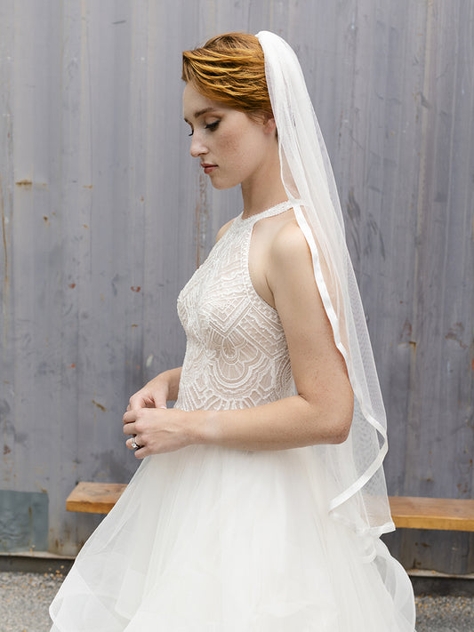 Bridal Veil V2291SF