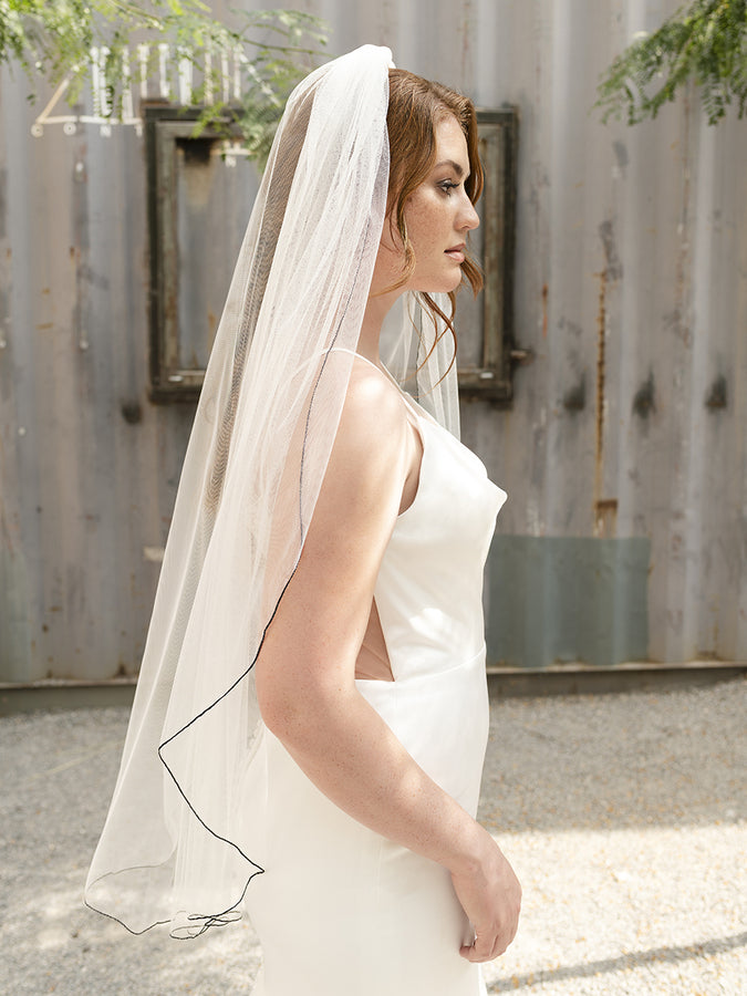 Bridal Veil V2292SF