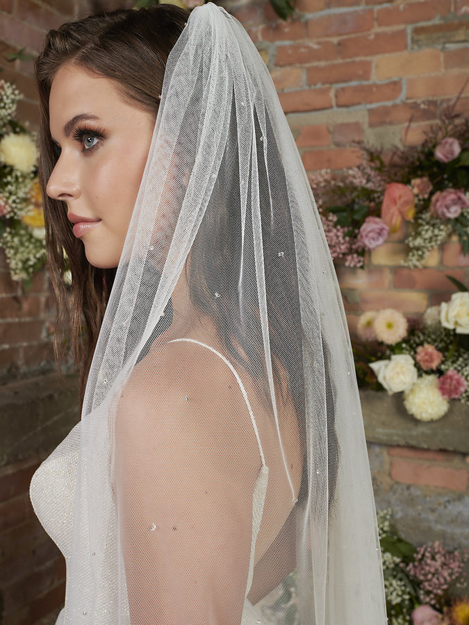 Bridal Veil V2293SF